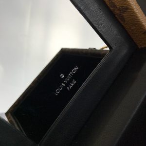 LOUIS VUITTON BLEECKER BOX - Image 4