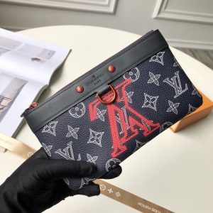 LOUIS VUITTON Wallet - Image 6