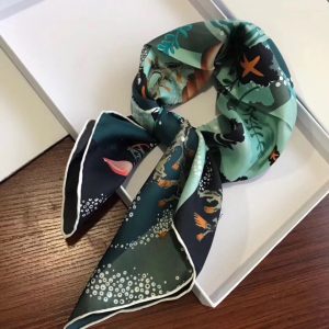 Dior Scarf - Image 8