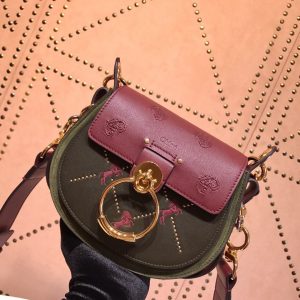 Chloe Tess - Image 8