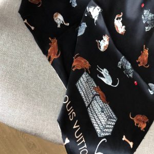 Louis Vuitton Scarf - Image 4