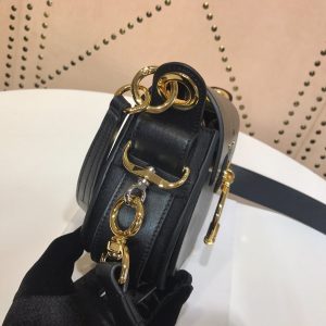 Chloe Tess - Image 7