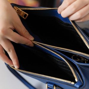 PRADA Handbag - Image 5