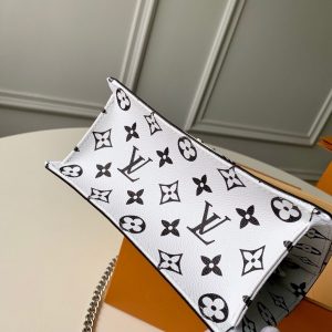 Louis Vuitton wynwood Bags - Image 5