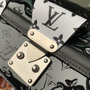 Louis Vuitton wynwood Bags - Image 5