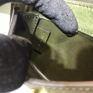 Chloe Tess - Image 3