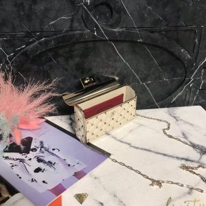 Valentino Shoulder Bag - Image 5