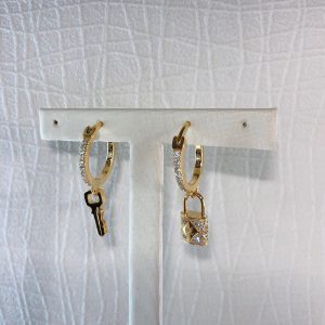 Louis Vuitton Bracelet - Image 9