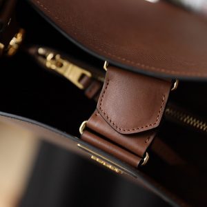 Prada Saffiano - Image 6