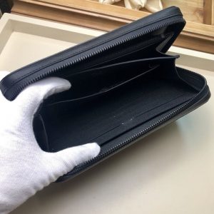 LOUIS VUITTON POCHETTE VOYAGE - Image 6