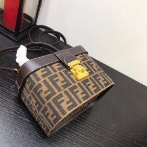 FENDI BAG - Image 8