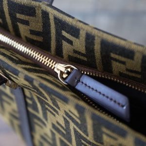 FENDI Tote - Image 9