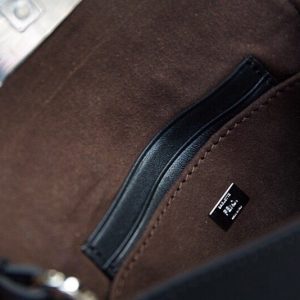 Fendi Shoulder Bags - Image 3