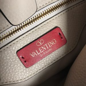 Valentino Bag - Image 8