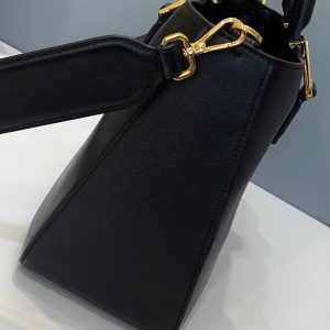 Fendi Tote - Image 5