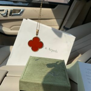 Van cleef &Arpels Necklace - Image 7