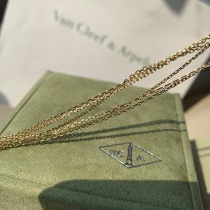 Van cleef &Arpels Necklace - Image 5