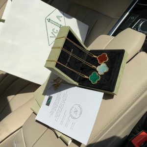 Van cleef &Arpels Necklace - Image 9