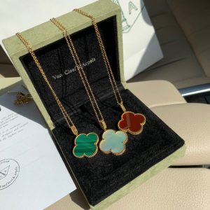 Van cleef &Arpels Necklace - Image 8