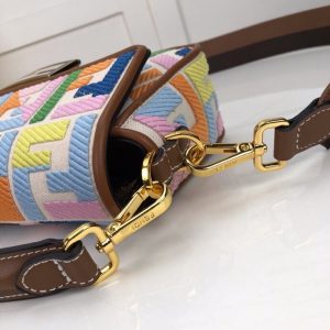 Fendi Baguette - Image 5