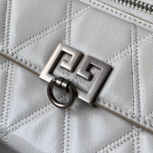 Givenchy Shoulder Bags - Image 8