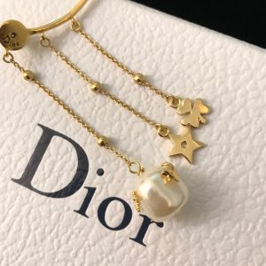 Dior Earrings - Image 3