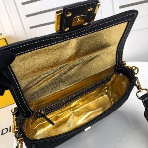 Fendi Baguette - Image 4
