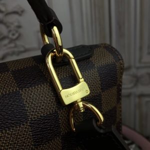 Louis Vuitton Bond Street - Image 4