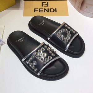 Fendi Slippers - Image 3