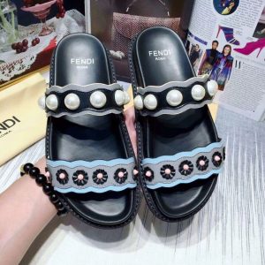 Fendi Slippers - Image 6