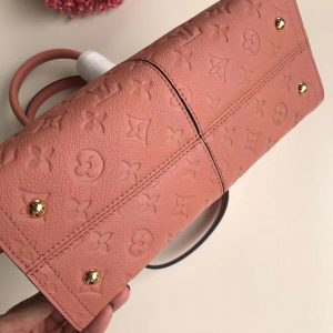 Louis Vuitton Zipped Bag - Image 5