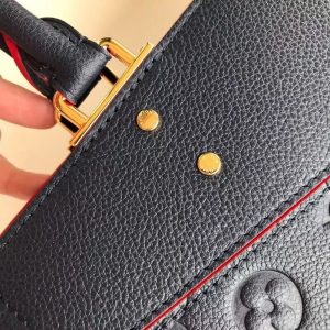 Louis Vuitton Zipped Bag - Image 3