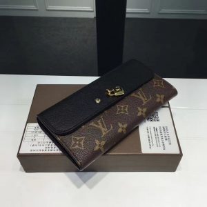 Louis Vuitton Vunes wallet - Image 4