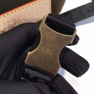 Louis Vuitton Supreme Pocket - Image 7