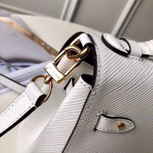 Louis Vuitton BOCCADOR BAG - Image 5