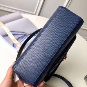 Louis Vuitton BOCCADOR BAG - Image 4