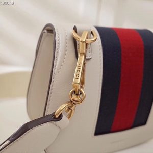 Gucci Shoulder Bag - Image 9