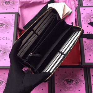 Gucci Wallet - Image 5