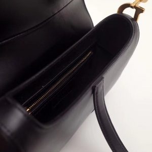 Dior Saddle Bag - Image 4