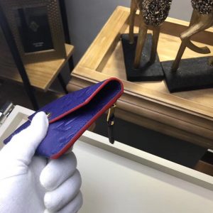 Louis Vuitton Key Pouch - Image 7