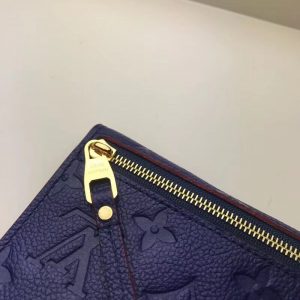 Louis Vuitton Key Pouch - Image 9