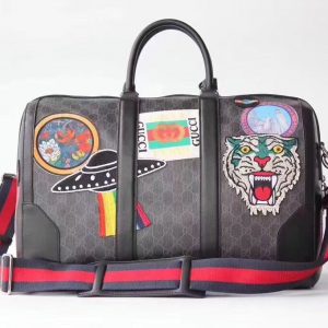 Gucci Night Courrier soft GG Supreme Duffle - Image 4