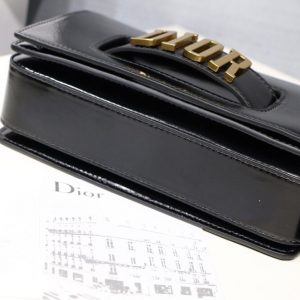 Dior Evolution Bag - Image 5