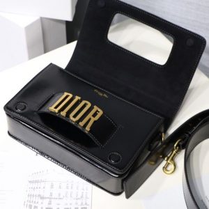 Dior Evolution Bag - Image 4