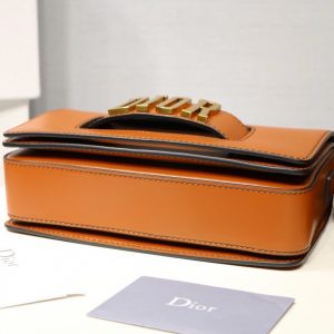 Dior Evolution Bag - Image 6