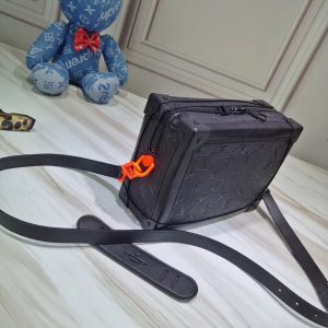 LOUIS VUITTON Virgil - Image 9