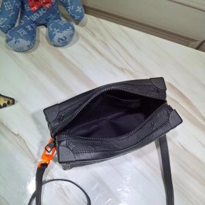 LOUIS VUITTON Virgil - Image 3