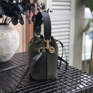 Fendi bucket - Image 5