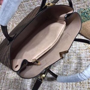 Louis Vuitton KENSINGTON - Image 4