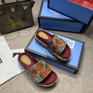 Gucci Slide Sandal - Image 8